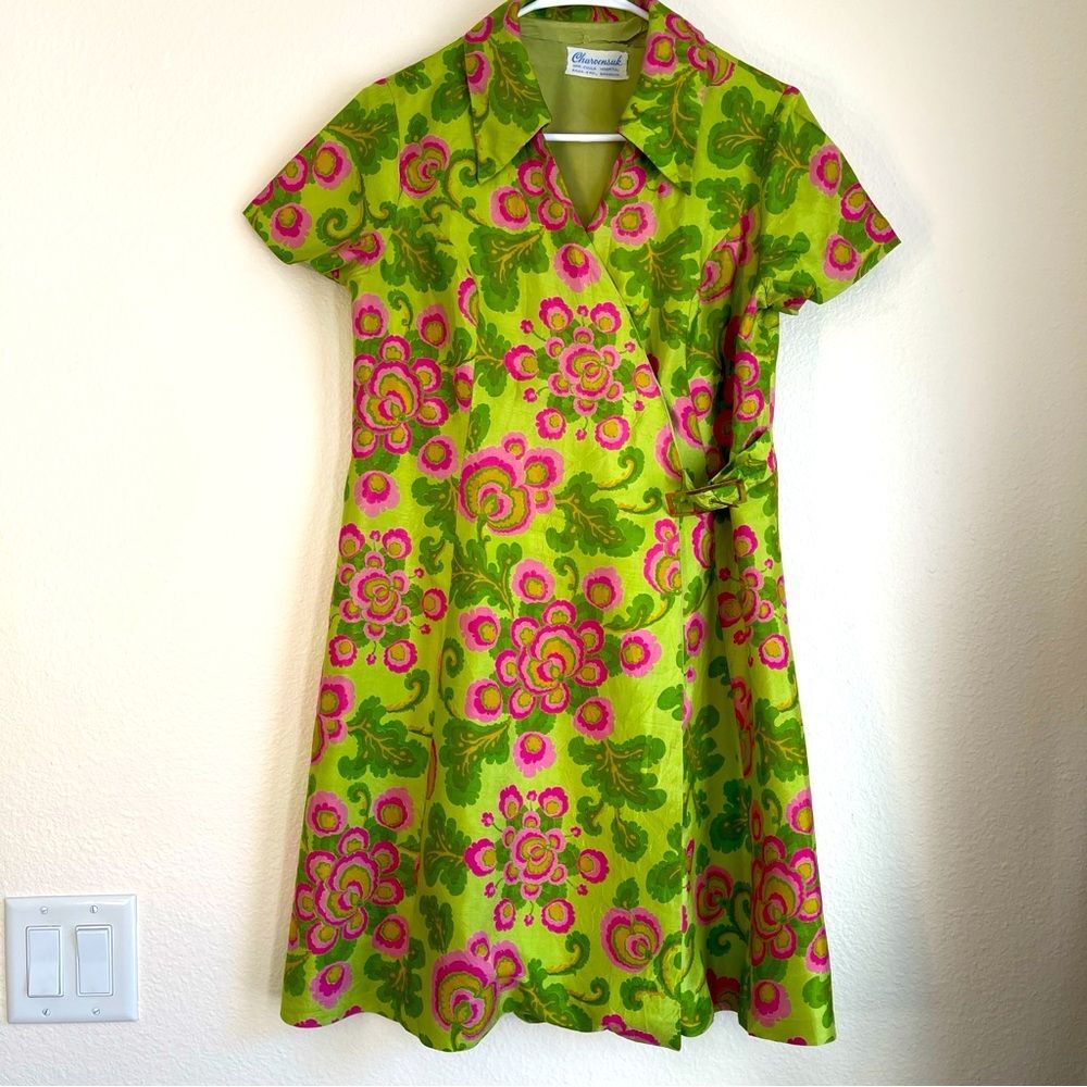 Charoensuk Bangkok Silk Wrap Dress Psychedelic Floral Vintage 1960s Thai